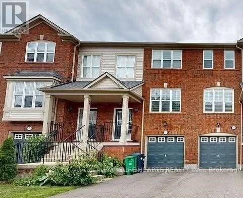 Row / Townhouse for Sale in 156 - 5980 WHITEHORN AVENUE|Mississauga (East Credit), Ontario L5V2Y3