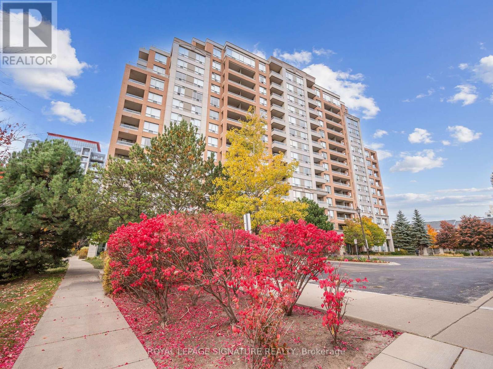502 - 9 NORTHERN HTS DRIVE, Richmond Hill (Langstaff), Ontario L4B4M5
