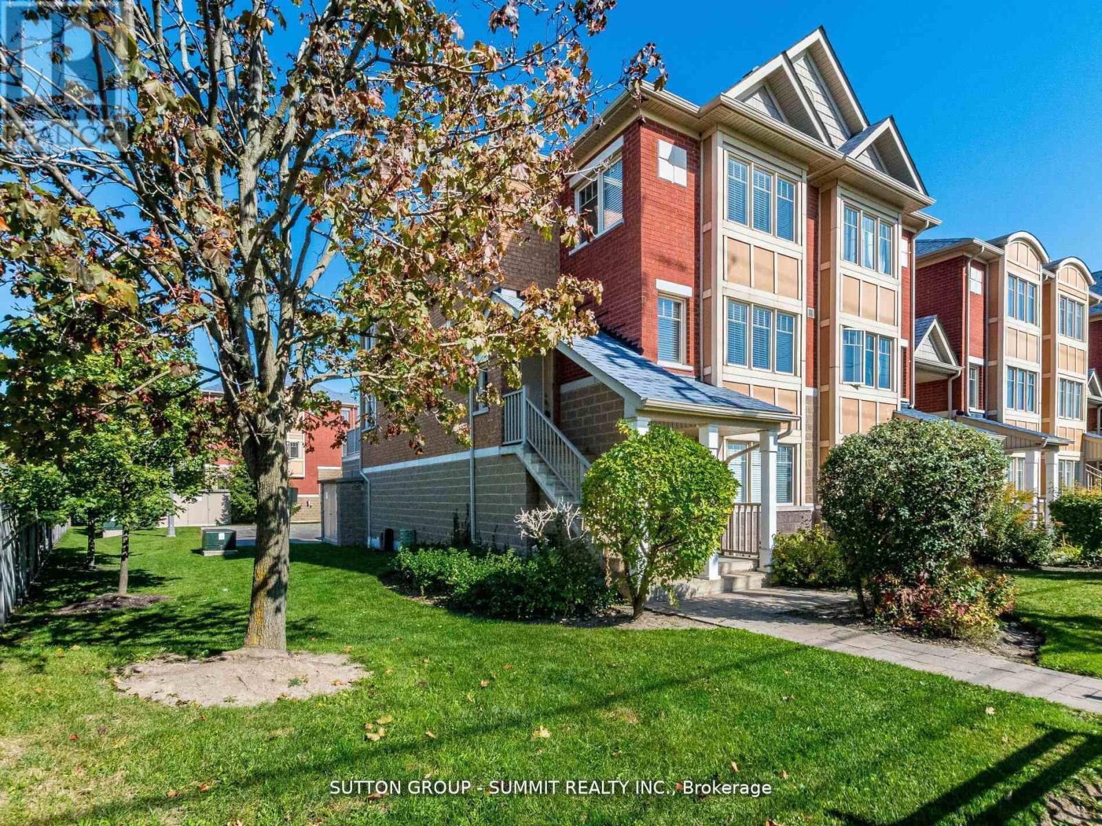 Row / Townhouse for Sale in 11 - 5035 NINTH LINE|Mississauga (Churchill Meadows), Ontario L5M0E6 3