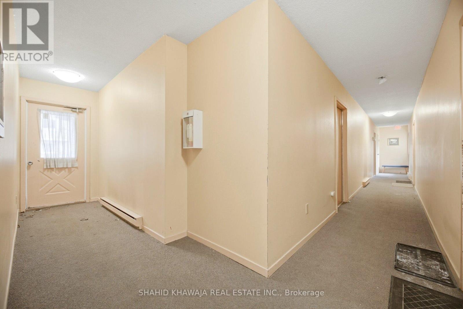 Row / Townhouse for Sale in 37 - 6777 FORMENTERA AVENUE|Mississauga (Meadowvale), Ontario L5N2M3 5