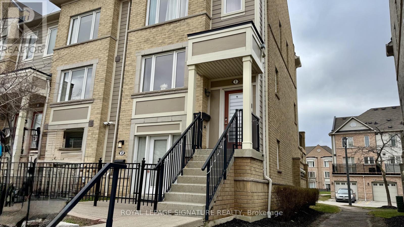 Row / Townhouse for Sale in 1 - 3025 DESTINATION DRIVE|Mississauga (Churchill Meadows), Ontario L5M0P3 3