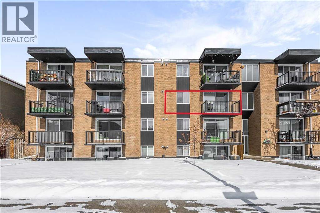 Apartment for Sale in 301, 2020 11 Avenue SW|Calgary, Alberta T3C0P1 2