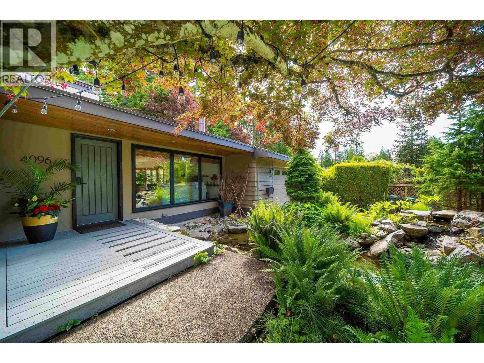 For sale: 4096 SUNSET BOULEVARD, North Vancouver, British Columbia