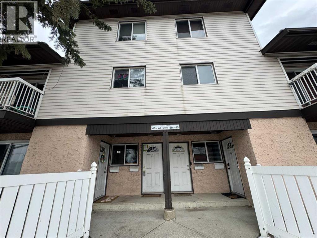 Row / Townhouse for Sale in 47, 3705 Fonda Way SE|Calgary, Alberta T2A6G9