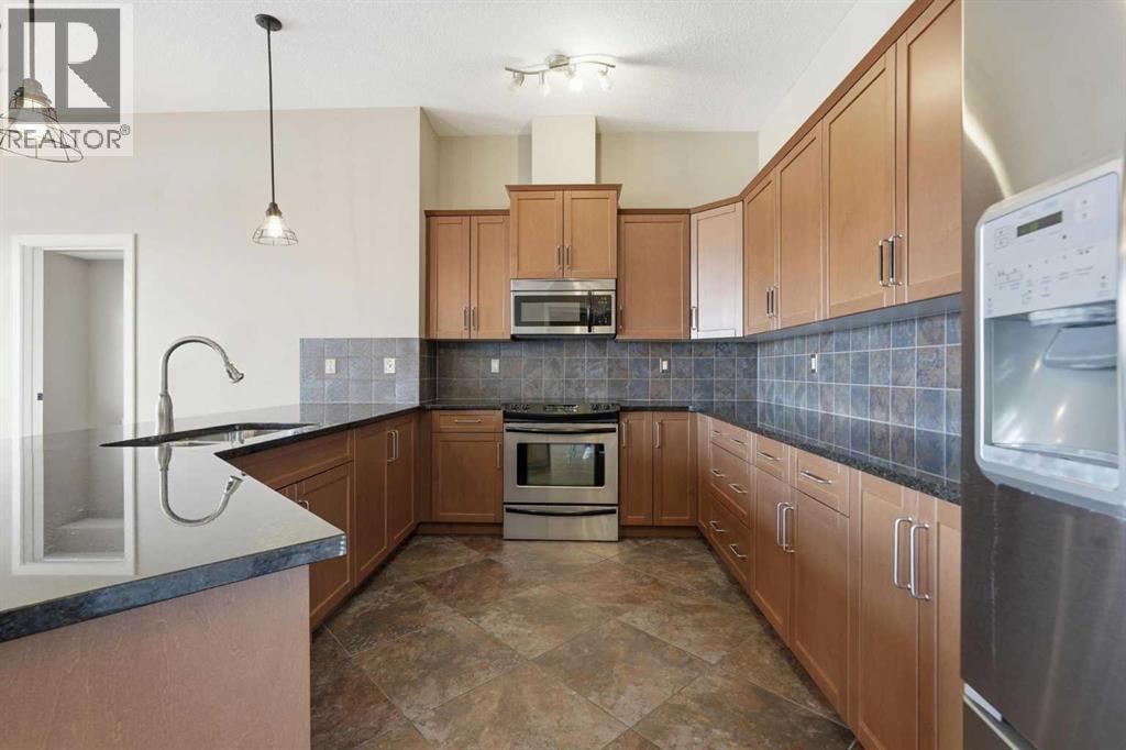 Apartment for Sale in 428, 35 Aspenmont Heights SW|Calgary, Alberta T3H0E5 5