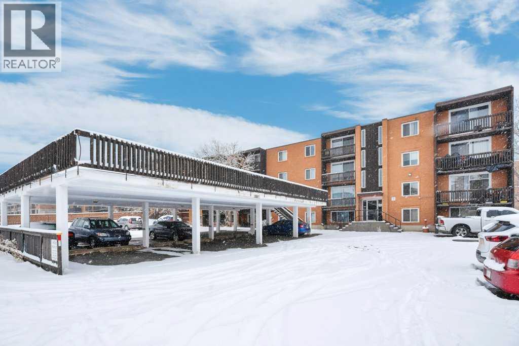 Apartment for Sale in 206, 507 57 Avenue SW|Calgary, Alberta T2Y0H2 4