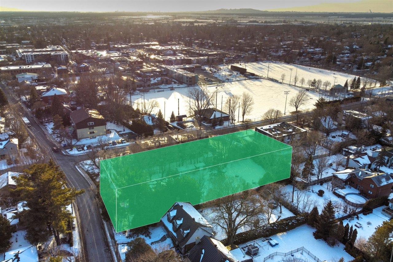 147 Ch. De La Rabastalière E., Saint-Bruno-de-Montarville, Quebec J3V2A7