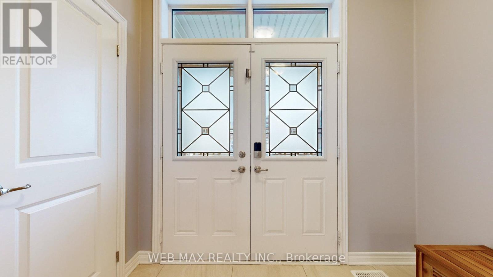 Row / Townhouse for Sale in 213 WISTERIA WAY|Oakville (GO Glenorchy), Ontario L6M1R1 3