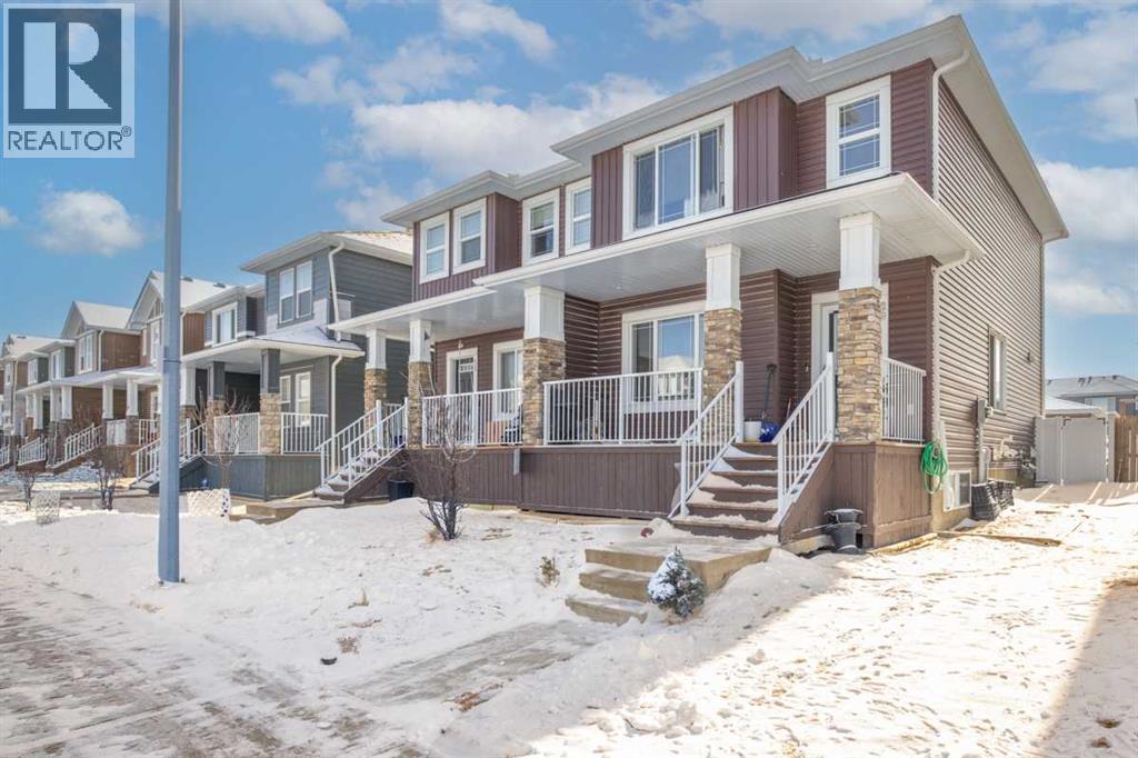Duplex for Sale in 29 Redstone Common NE|Calgary, Alberta T3N0K3 3