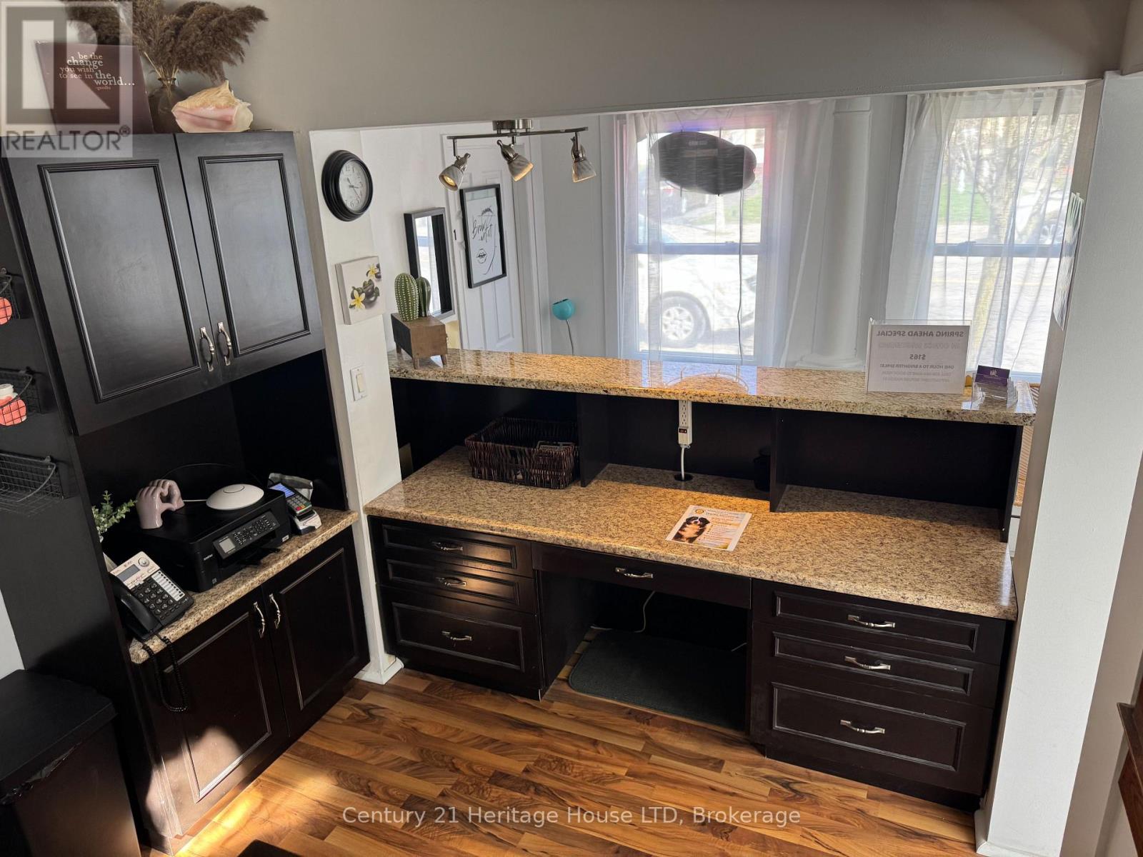 355 Dean Ridge Rd For rent: 2ND FLOOR - 355 RIDGE ROAD N, Fort Erie (Ridgeway), Ontario ...