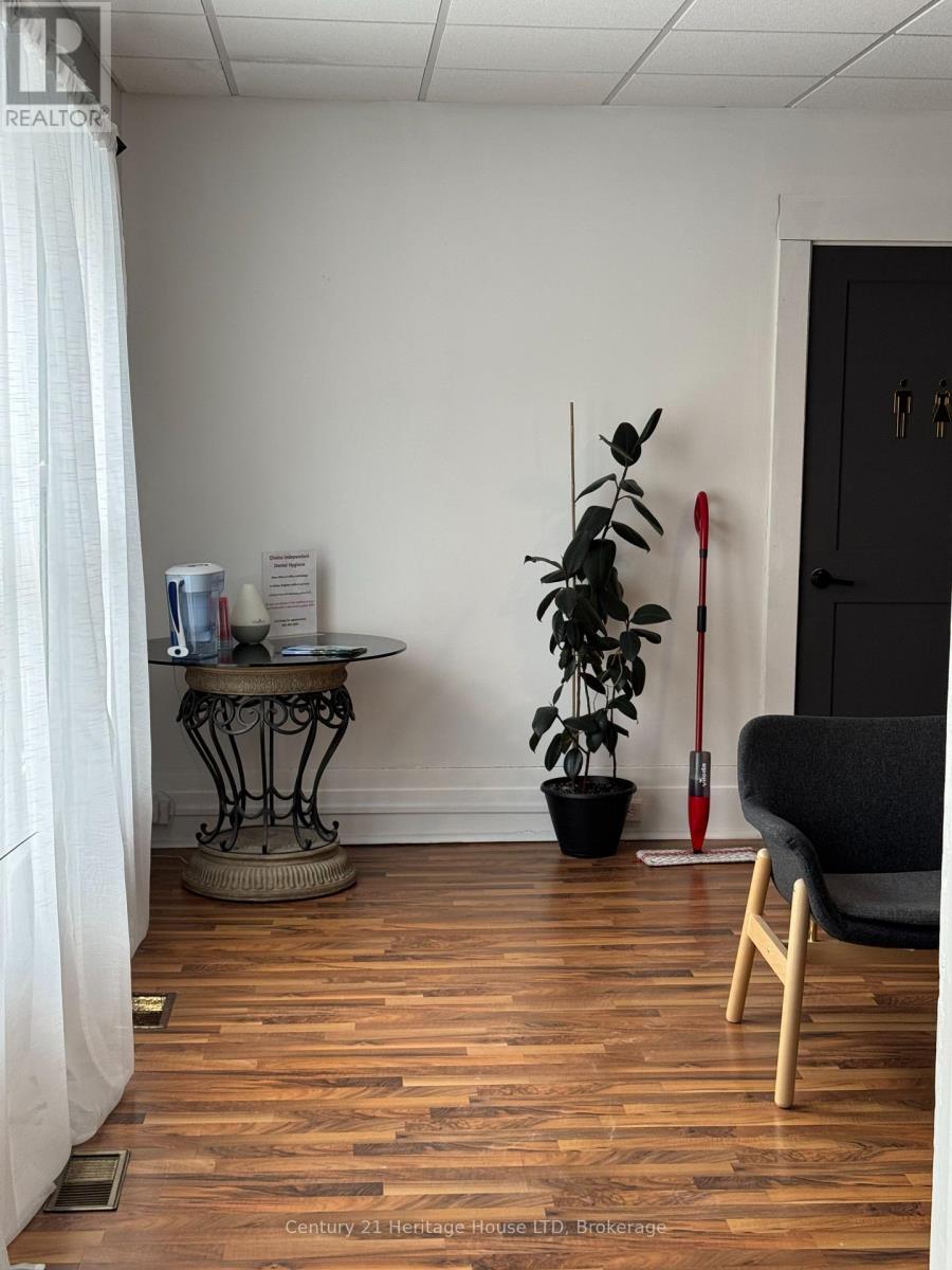 355 Dean Ridge Rd For rent: 2ND FLOOR - 355 RIDGE ROAD N, Fort Erie (Ridgeway), Ontario ...