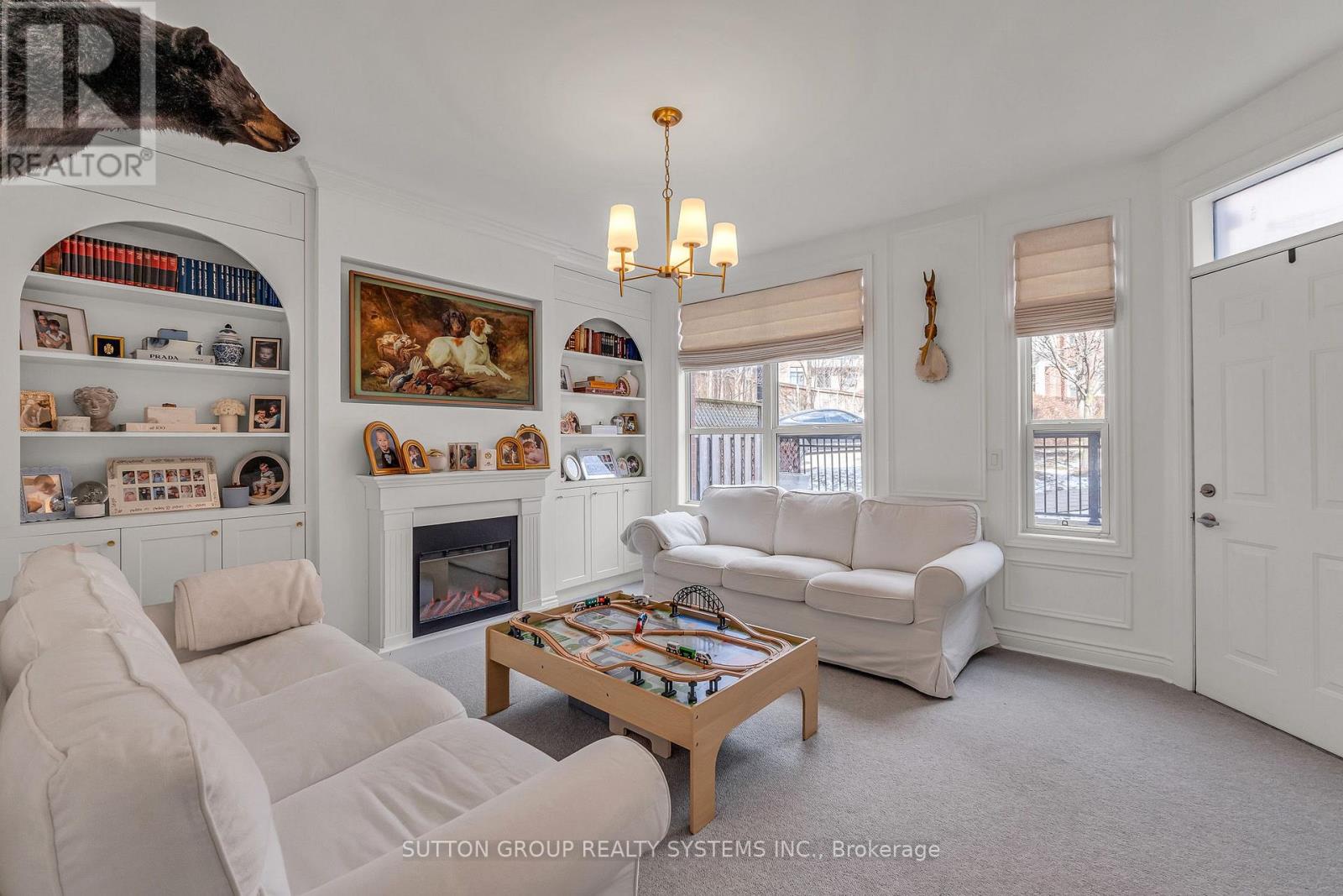 Row / Townhouse for Sale in 70 RESURRECTION ROAD|Toronto (Islington-City Centre West), Ontario M9A5H1 5