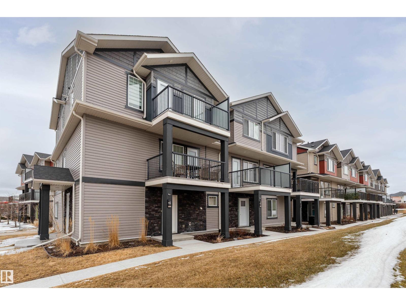 For sale: #6 12815 Cumberland Rd NW, Edmonton, Alberta T6V0M2 ...