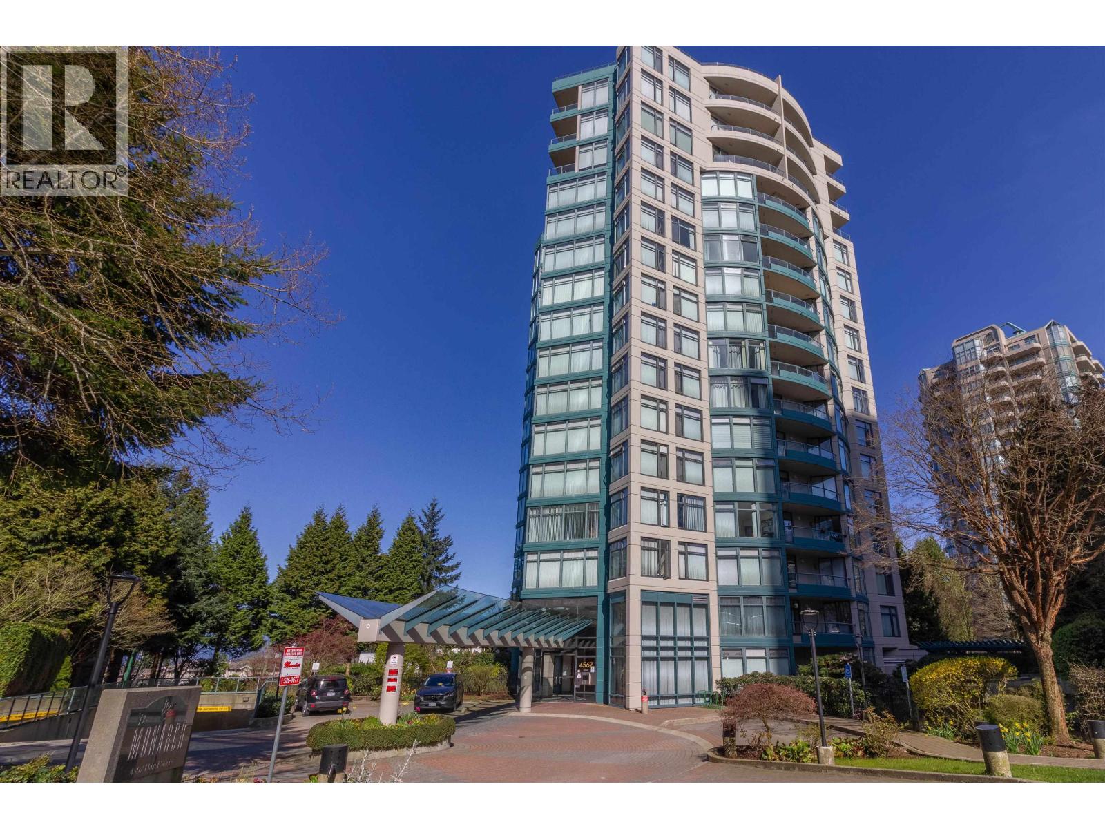 1602 4567 HAZEL STREET|Burnaby, British Columbia V5H4V4