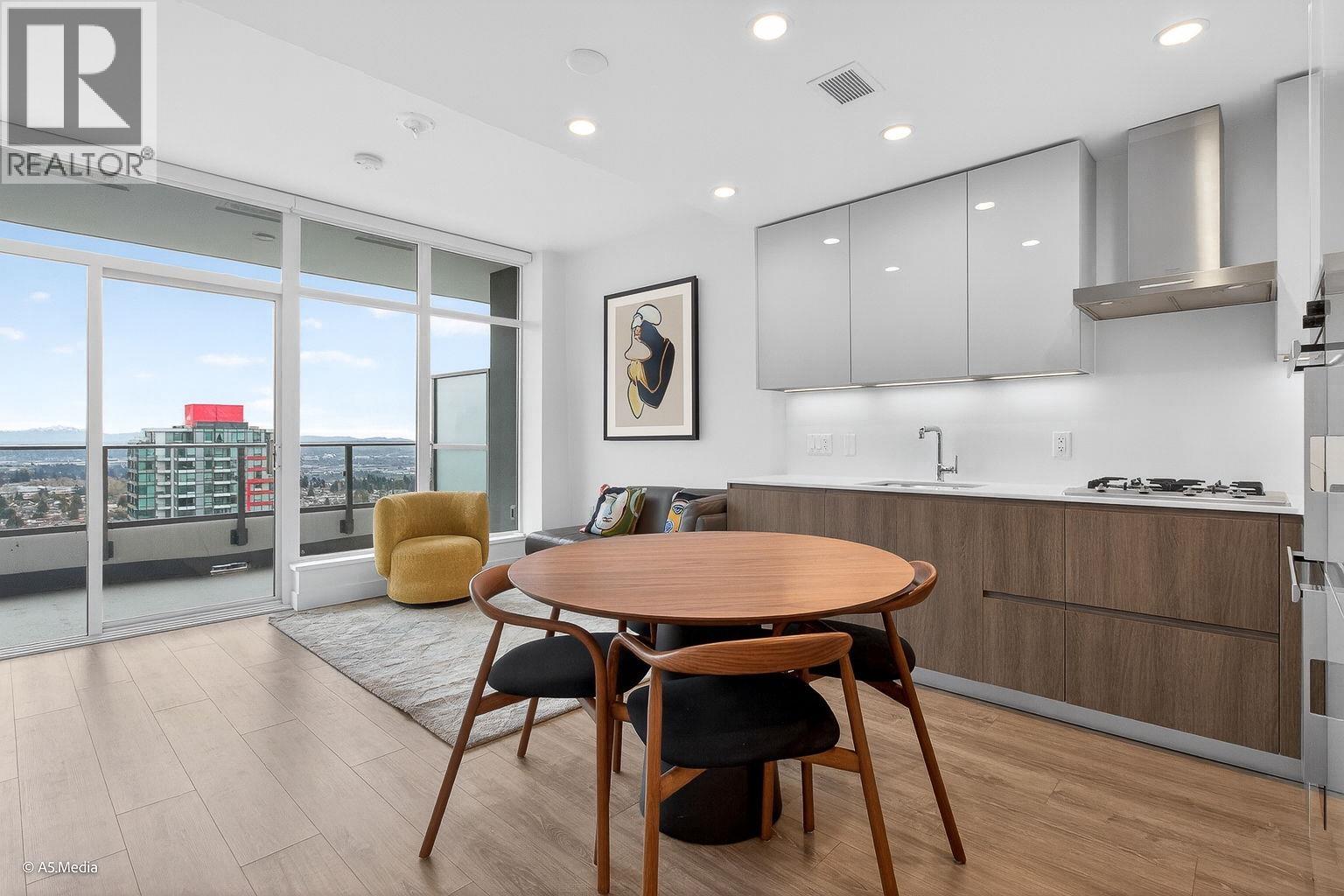2603 6511 SUSSEX AVENUE|Burnaby, British Columbia V5H0K5