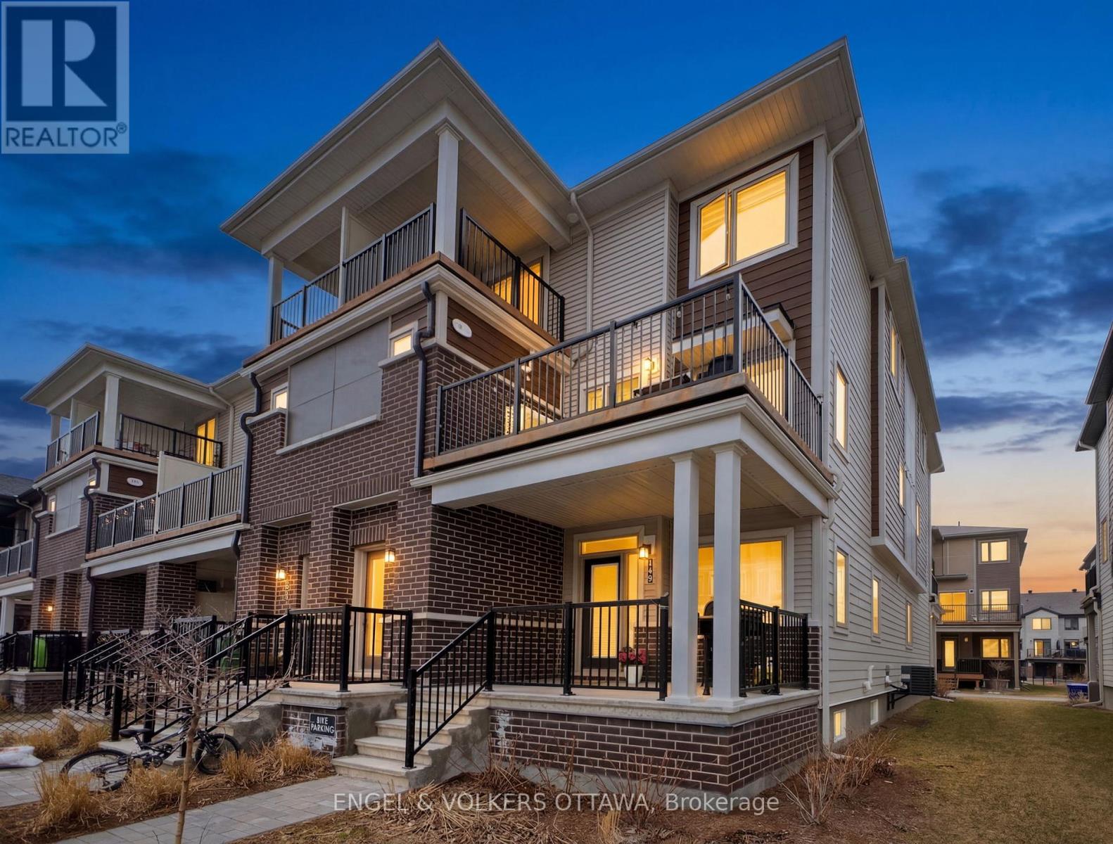 For sale: 44 - 149 ANTHRACITE PRIVATE, Ottawa, Ontario K2J7C8