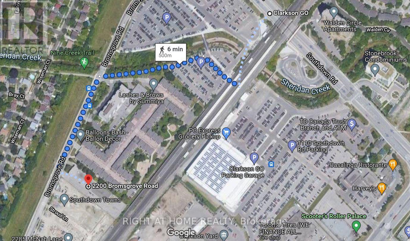 Row / Townhouse for Sale in 112 - 1165 JOURNEYMAN LANE W|Mississauga (Clarkson), Ontario L5J0B6 2