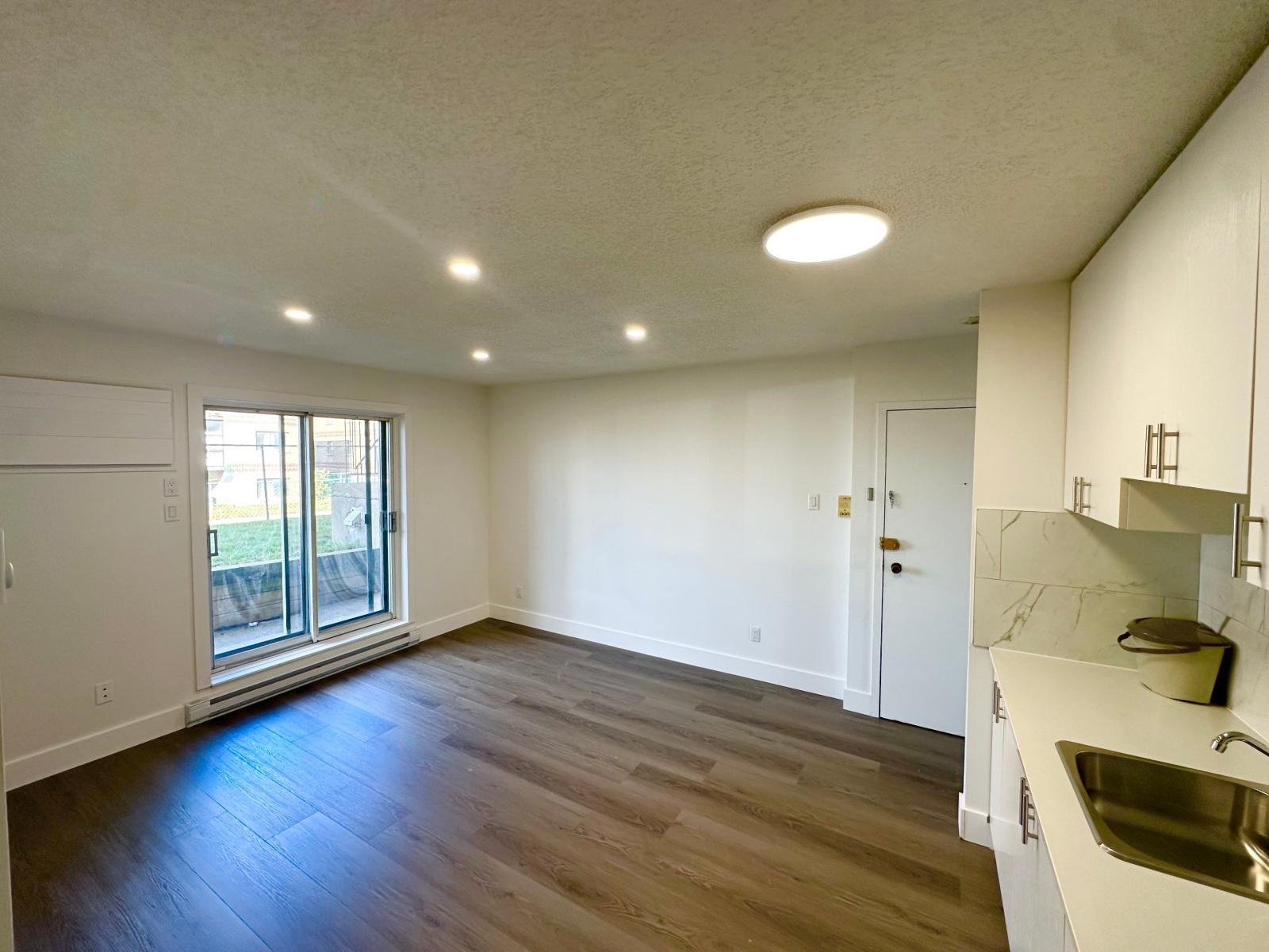For sale: 2042 Rue Mayfield, #42, Laval (Chomedey), Quebec H7T1K5