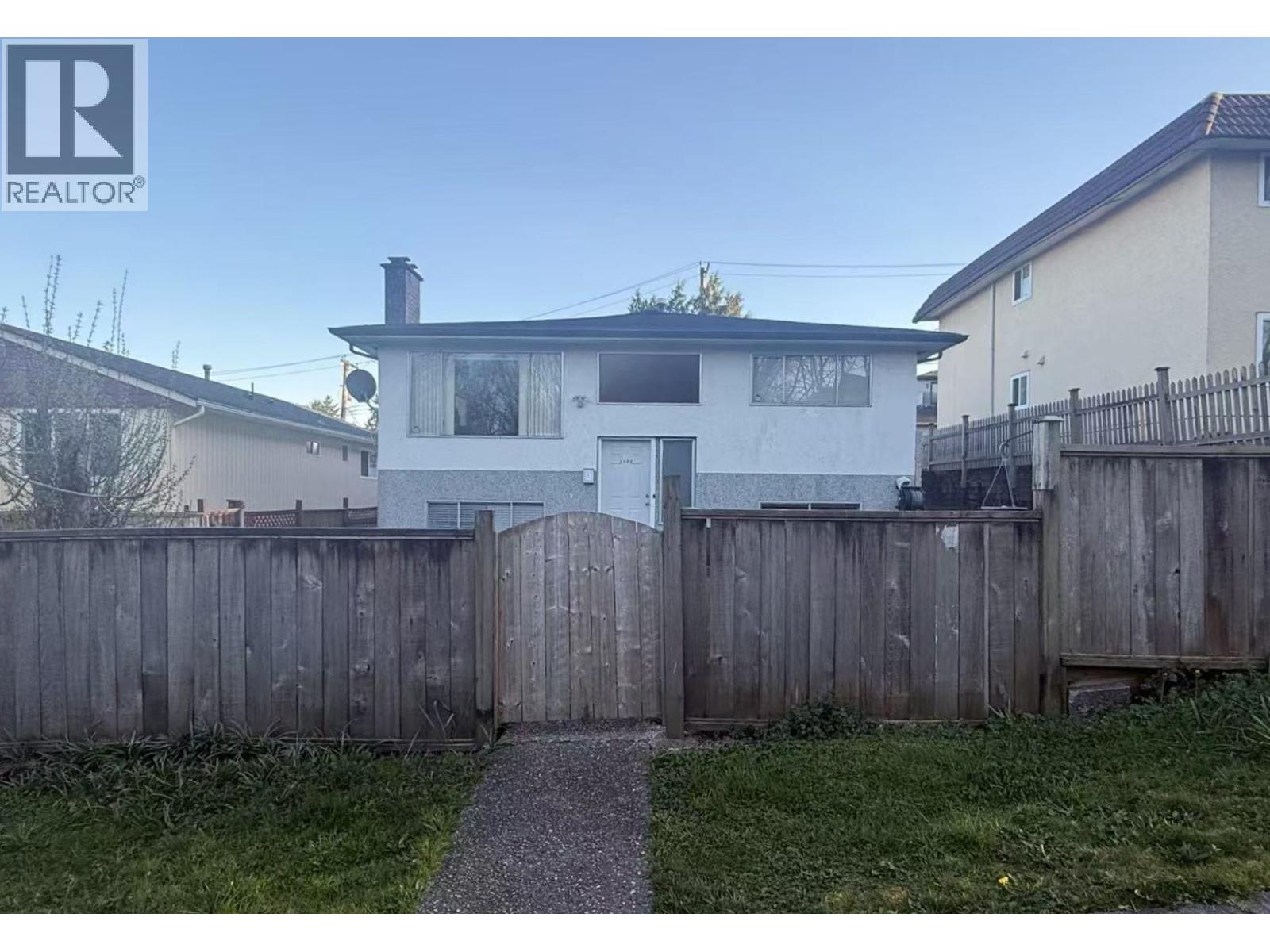 3466 E 2ND AVENUE|Vancouver, British Columbia V5M1G6