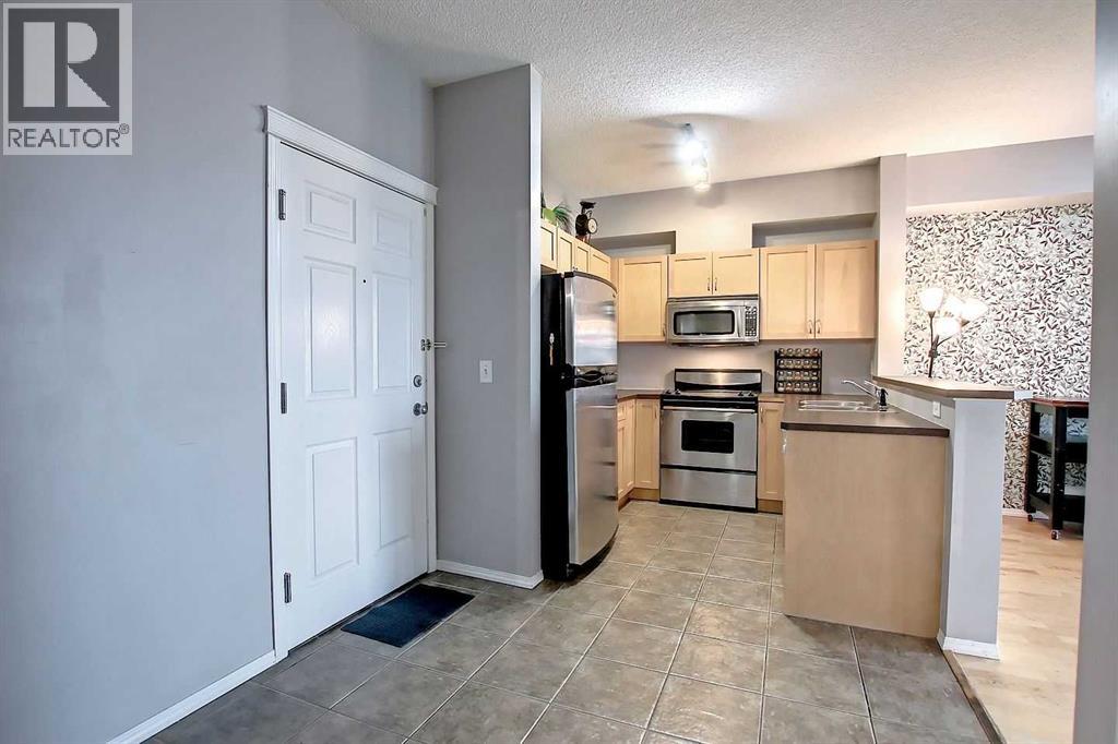 Apartment for Sale in 9303, 70 Panamount Drive NW|Calgary, Alberta T3K6K6 4