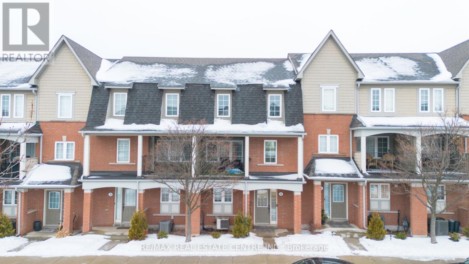 Row / Townhouse for Sale in 4 - 2360 PARKHAVEN BOULEVARD|Oakville (RO River Oaks), Ontario L6H7S6 2