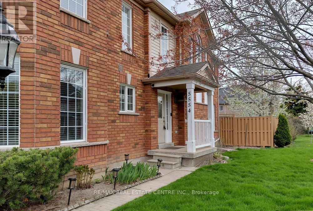 Row / Townhouse for Sale in 5554 LINWELL PLACE|Mississauga (Churchill Meadows), Ontario L5M6L7 4