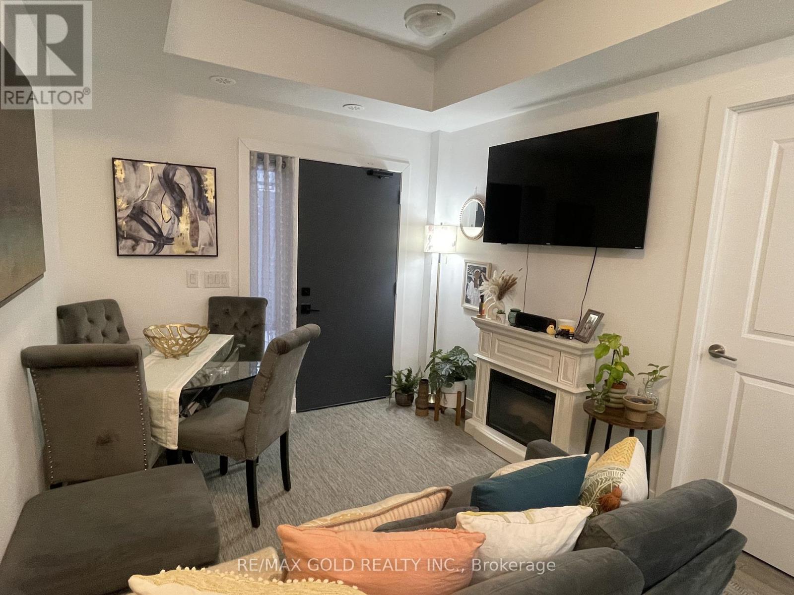 Row / Townhouse for Sale in 102 - 1115 DOUGLAS MCCURDY COMM DRIVE E|Mississauga (Lakeview), Ontario L5G0C6 5