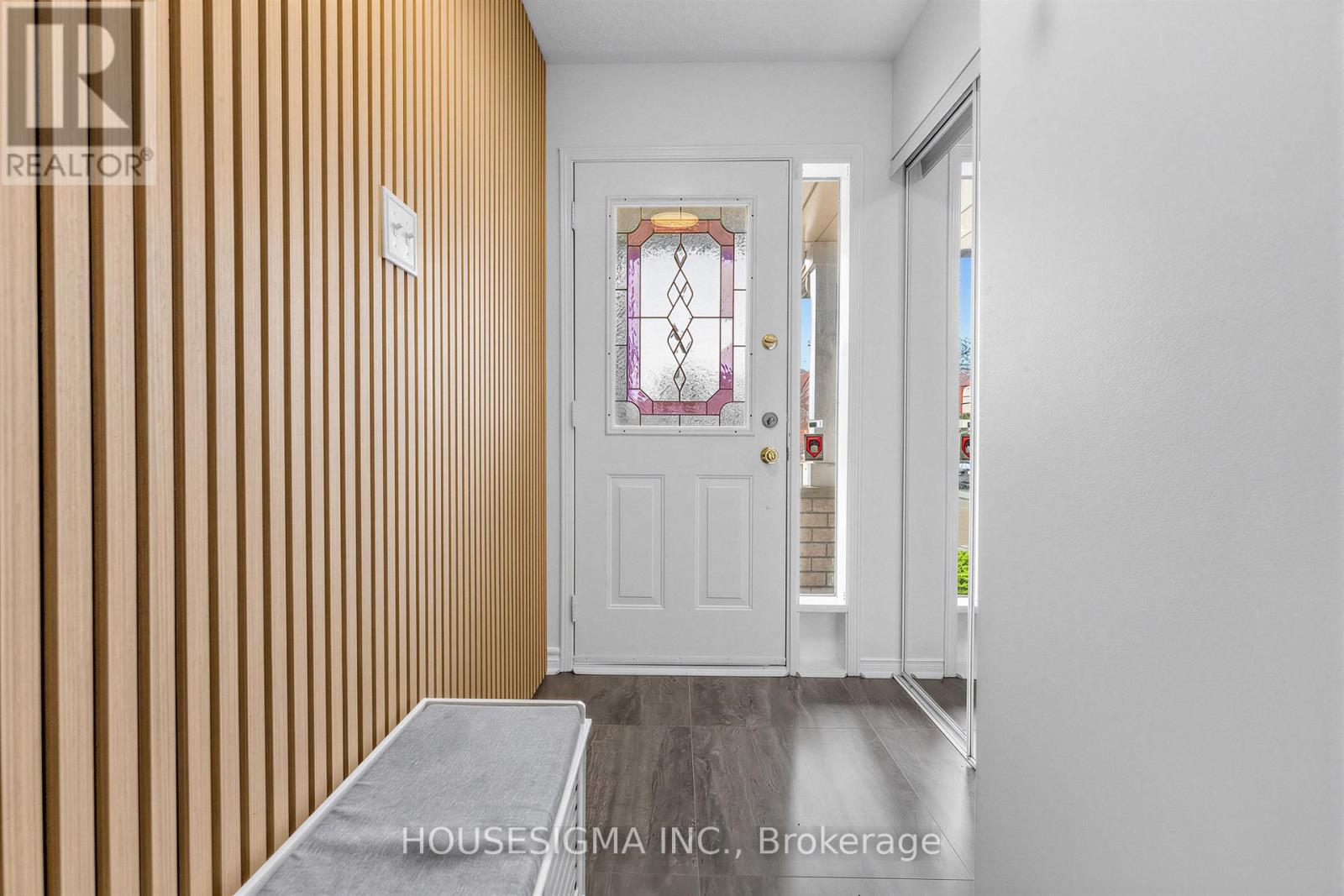 Row / Townhouse for Sale in 3987 DISCOVERY COURT|Mississauga (Lisgar), Ontario L5N7H8 3