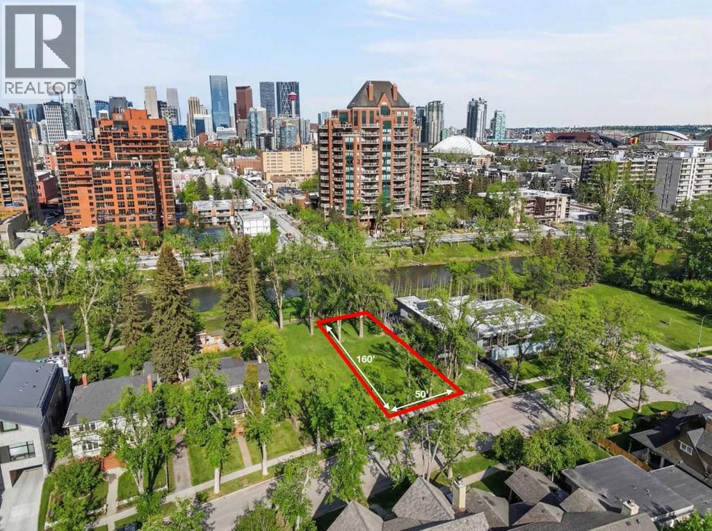 Property for Sale in 310 Roxboro Road SW|Calgary, Alberta T2S0R3