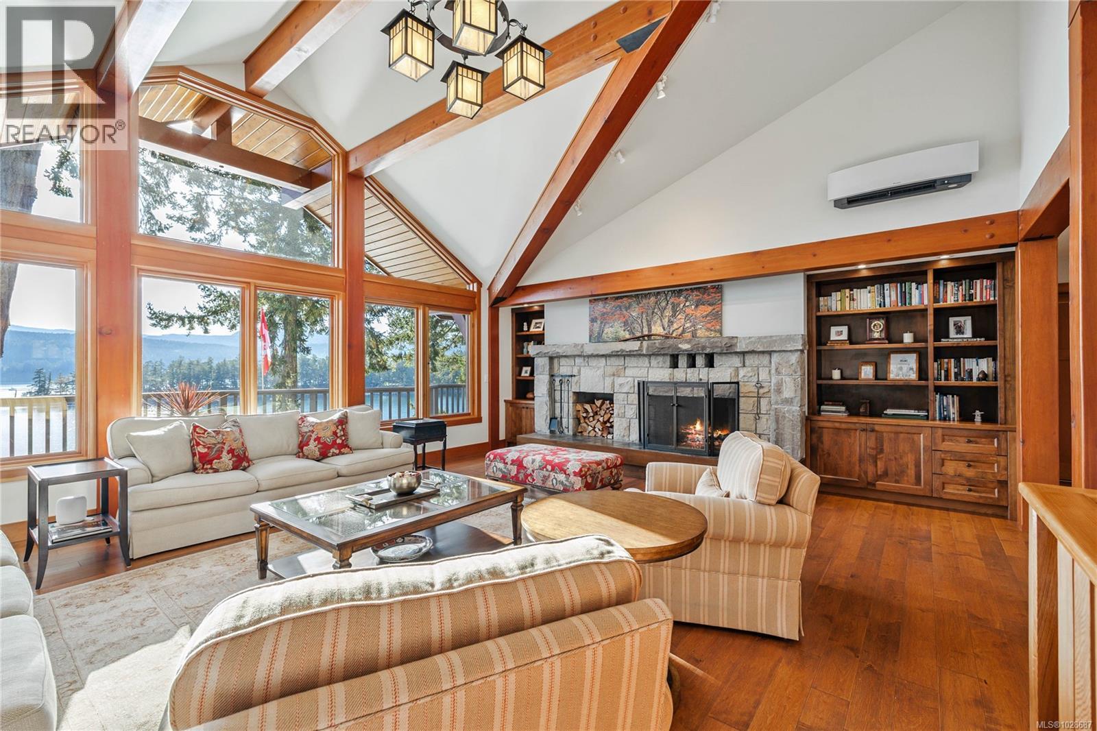 Salt Spring Realty For sale: 220 Scott Point Dr, Salt Spring, British Columbia V8K2R1 ...