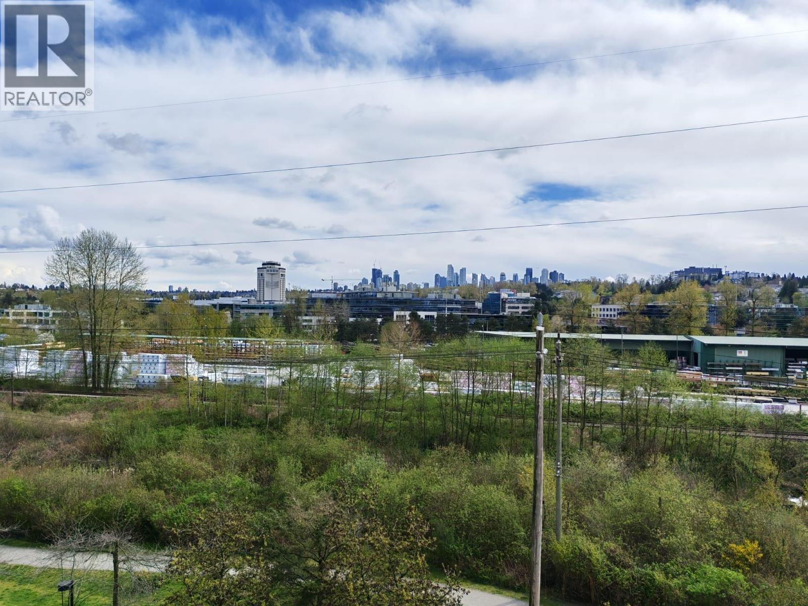 502 2345 MADISON AVENUE|Burnaby, British Columbia V5C0B4