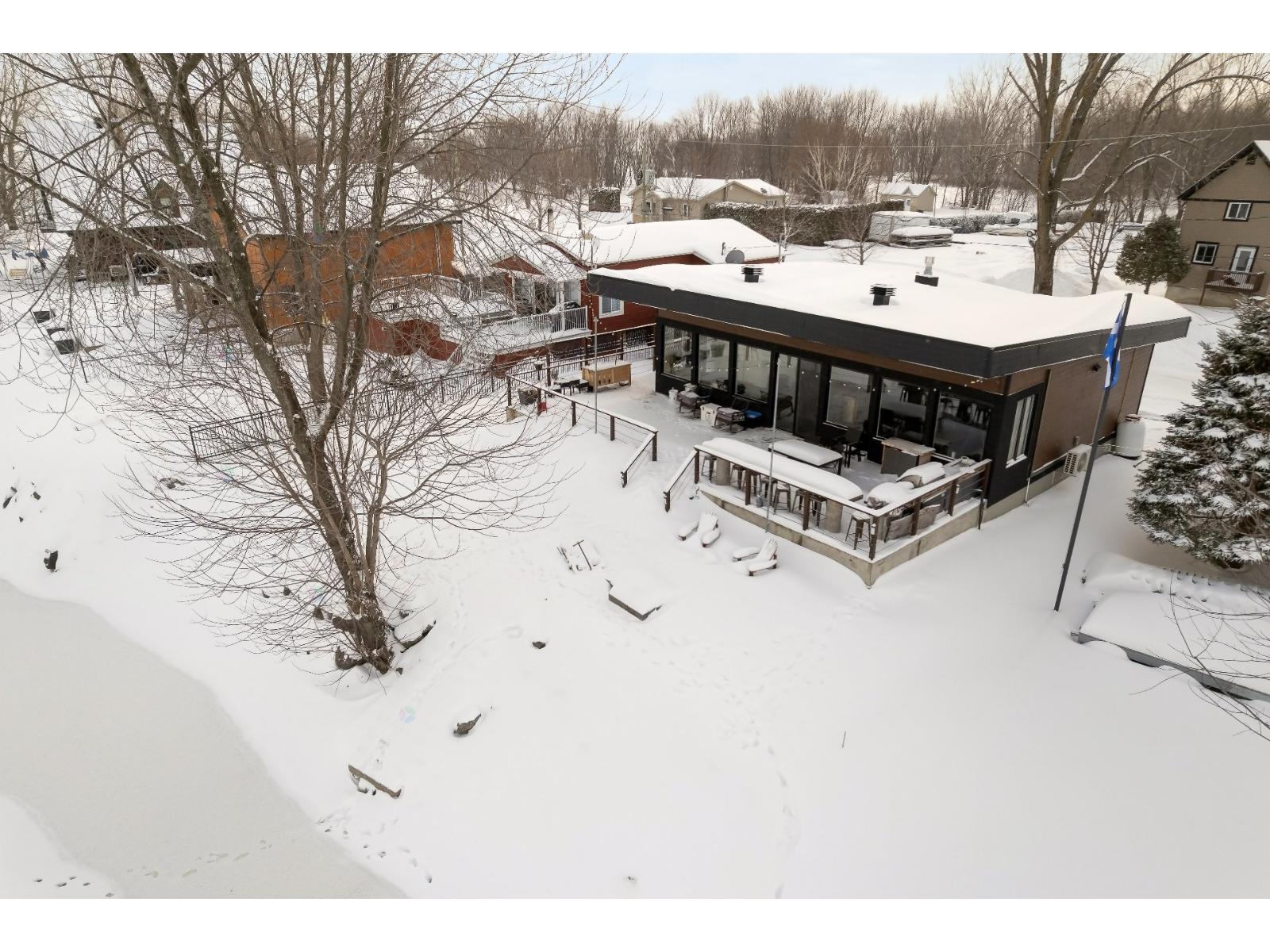 147 Rg du Lac-St-Pierre O., Louiseville, Quebec J5V2L4