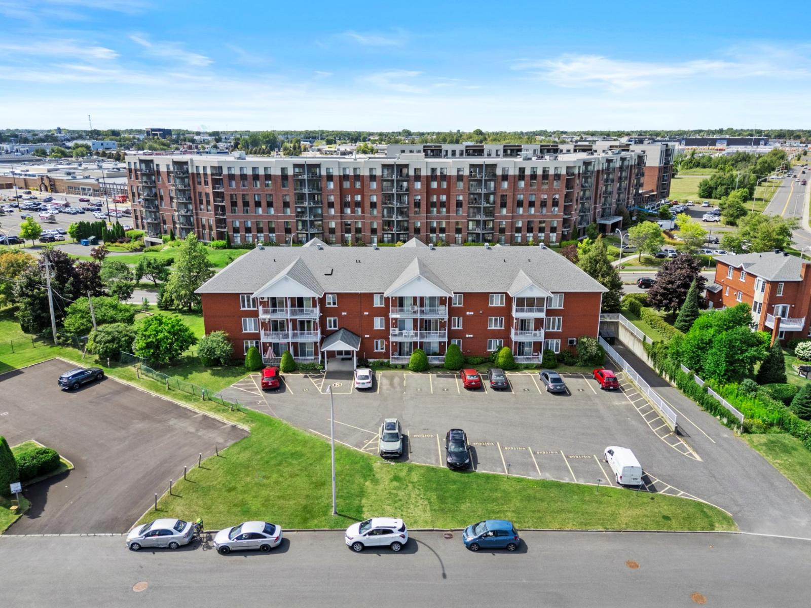 594 Rue Taillon, Drummondville, Quebec J2C7M1
