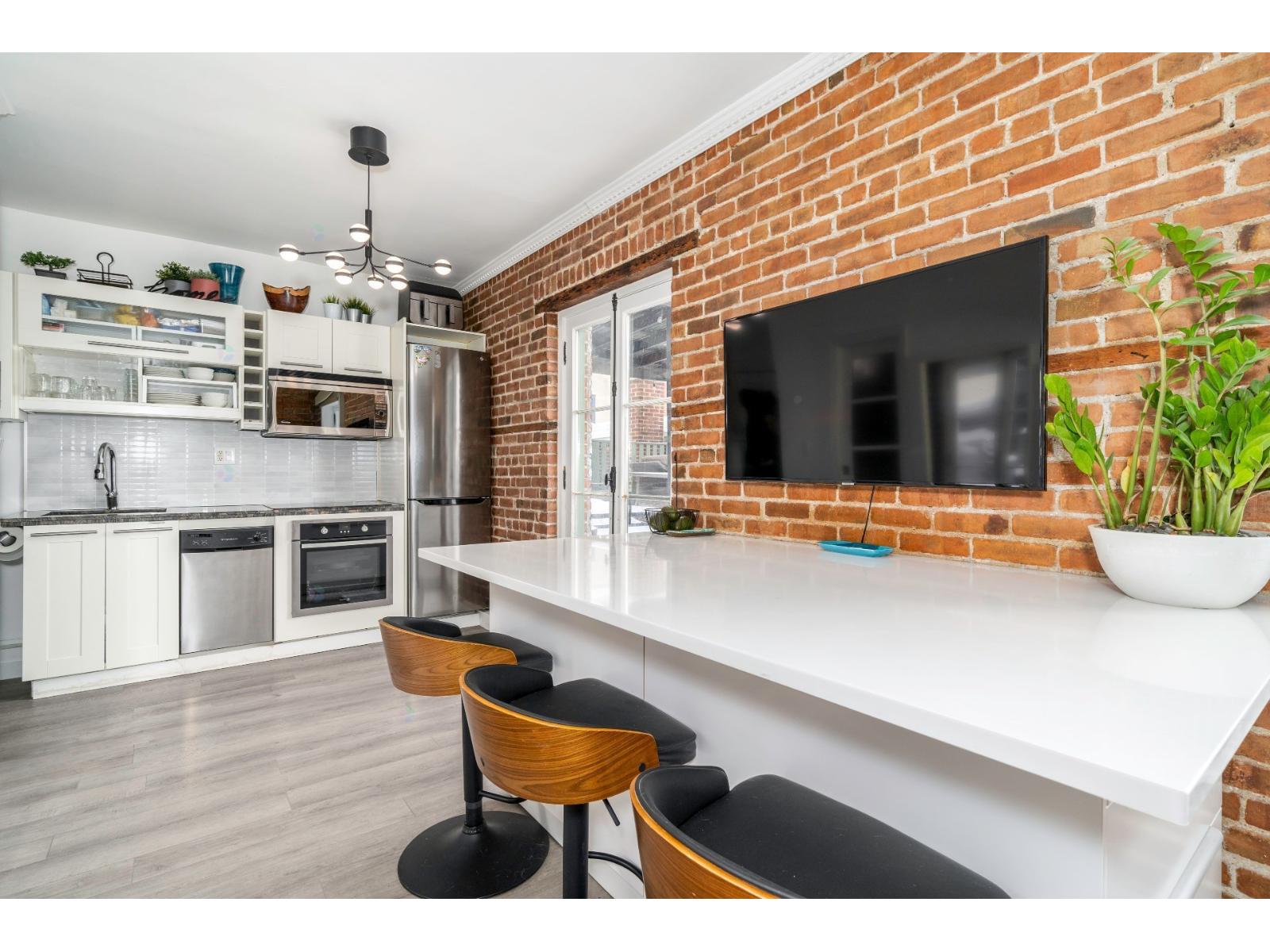 28-28 1/2 Rue St-Flavien, #6, Québec (La Cité-Limoilou), Quebec G1R4J9