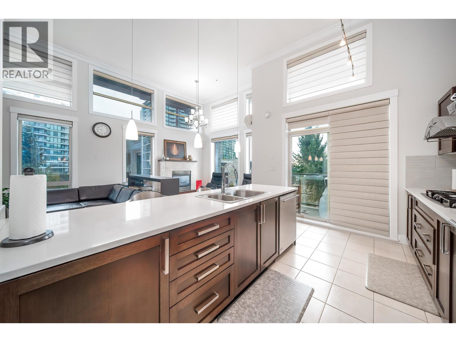 For sale: 406 5779 BIRNEY AVENUE, Vancouver, British Columbia V6S0A3 ...