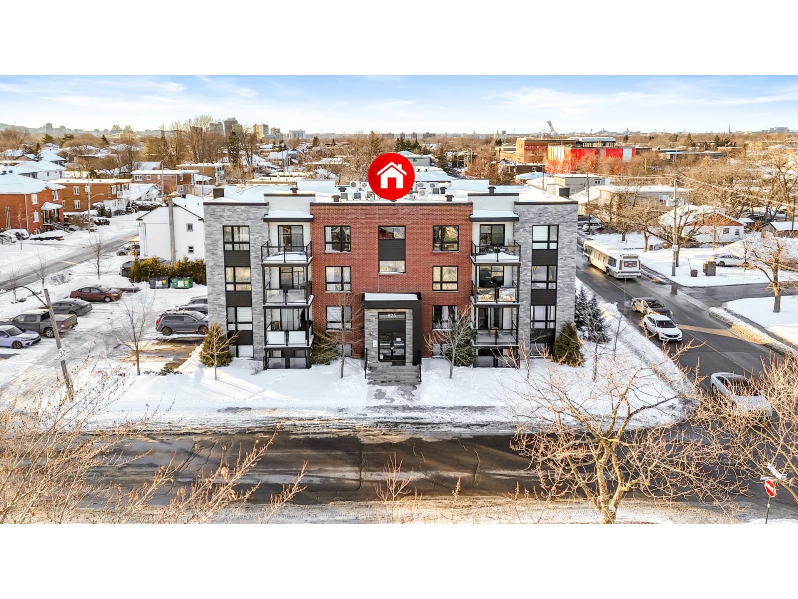 825 Boul. Curé-Poirier O., #4, Longueuil (Le Vieux-Longueuil), Quebec J4K2C1