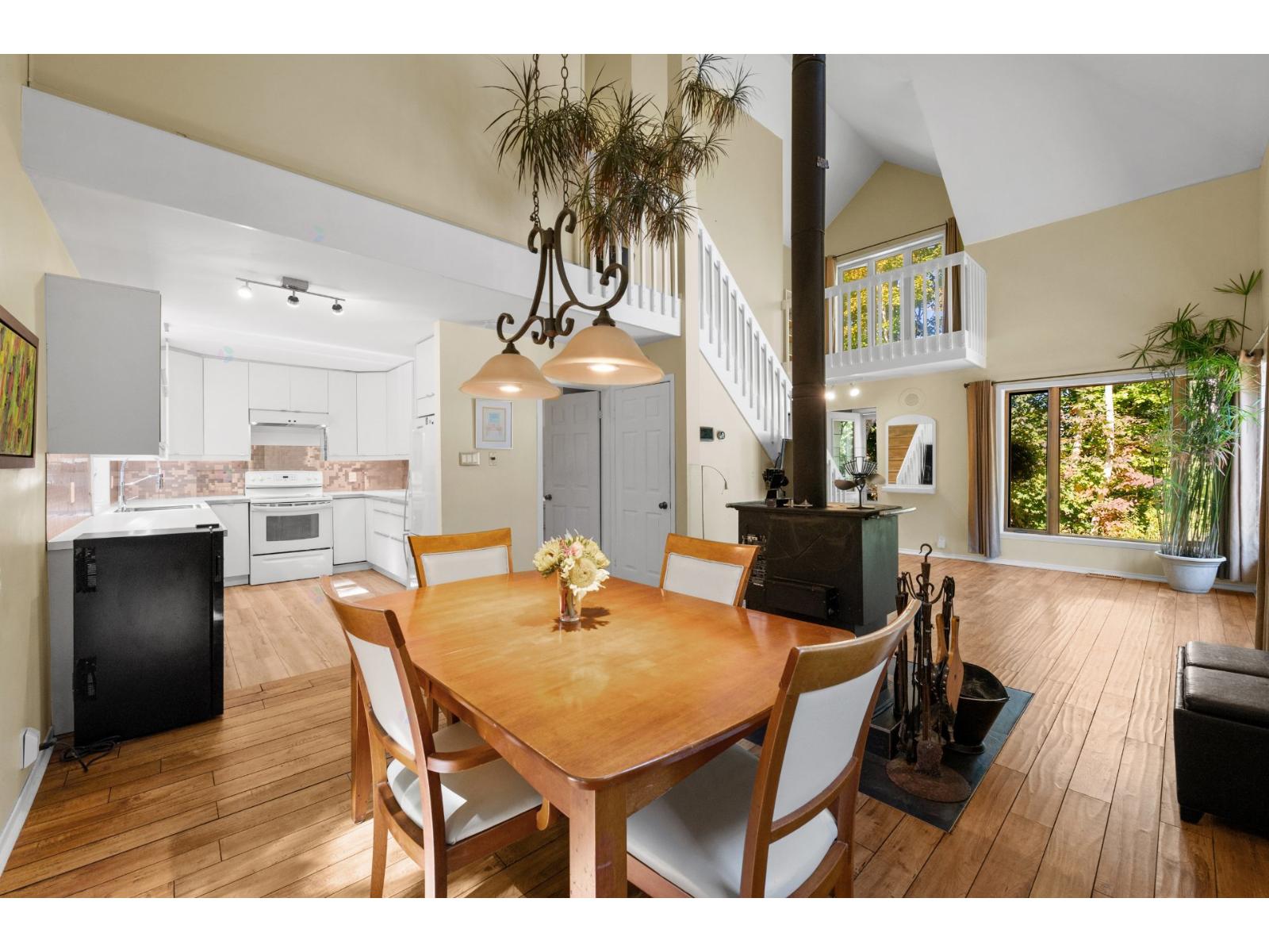 For sale: 27Z Ch. de St-Moritz, Saint-Sauveur, Quebec J0R1R2 - 27628735 ...
