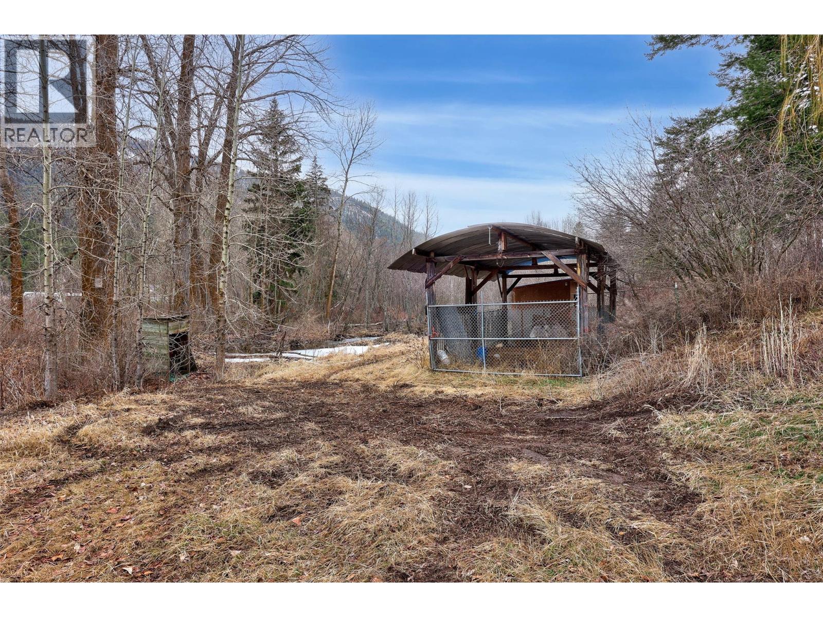 For sale: 9776 TRANQUILLE CRISS CRK Road, Kamloops, British