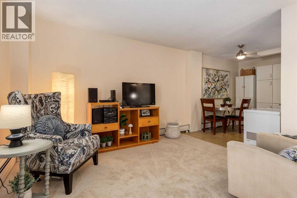 Apartment for Sale in 120, 315 Heritage Drive SE|Calgary, Alberta T2H1N2 3