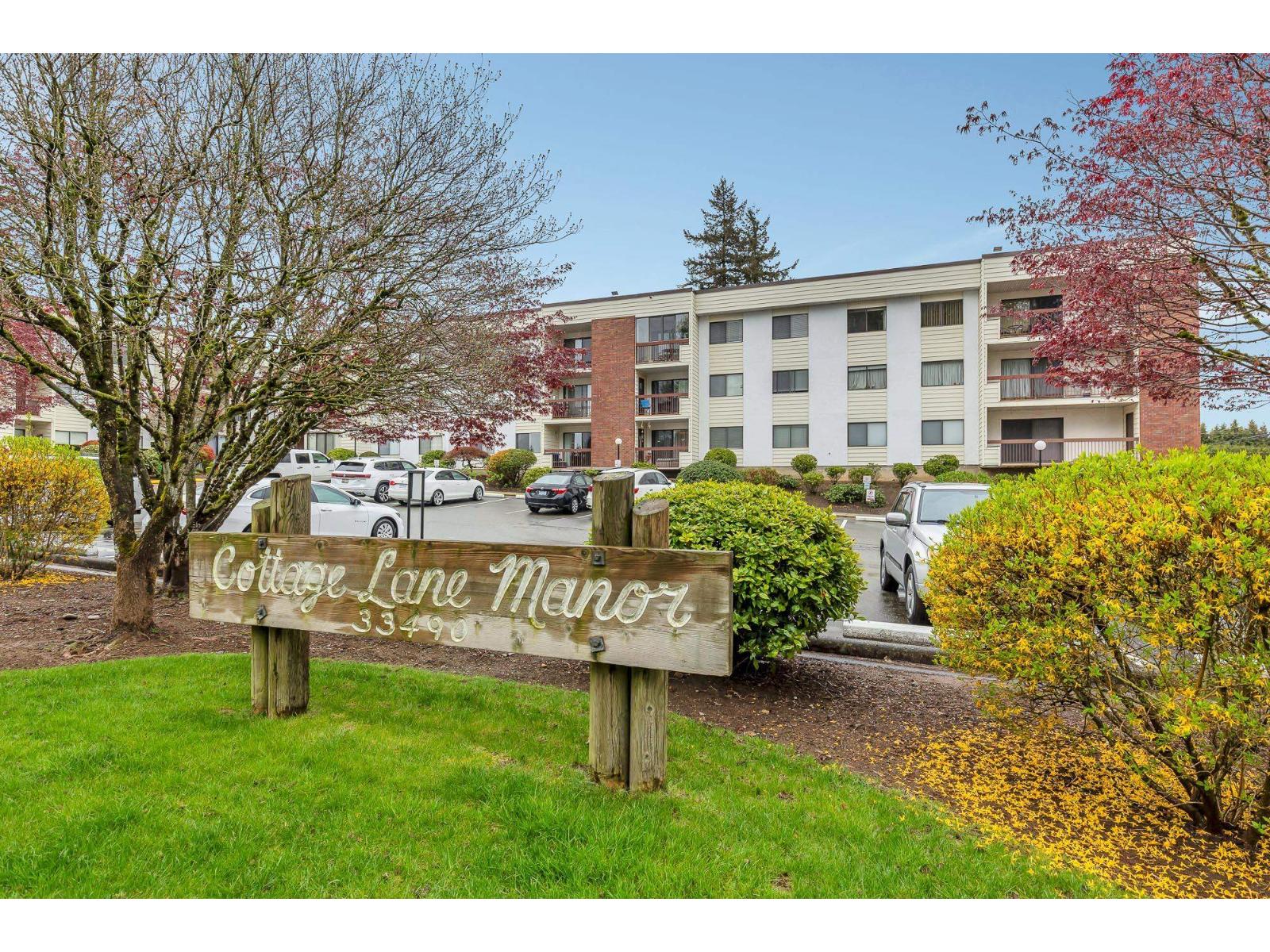 301 33490 COTTAGE LANE, Abbotsford, British Columbia V2S6B8