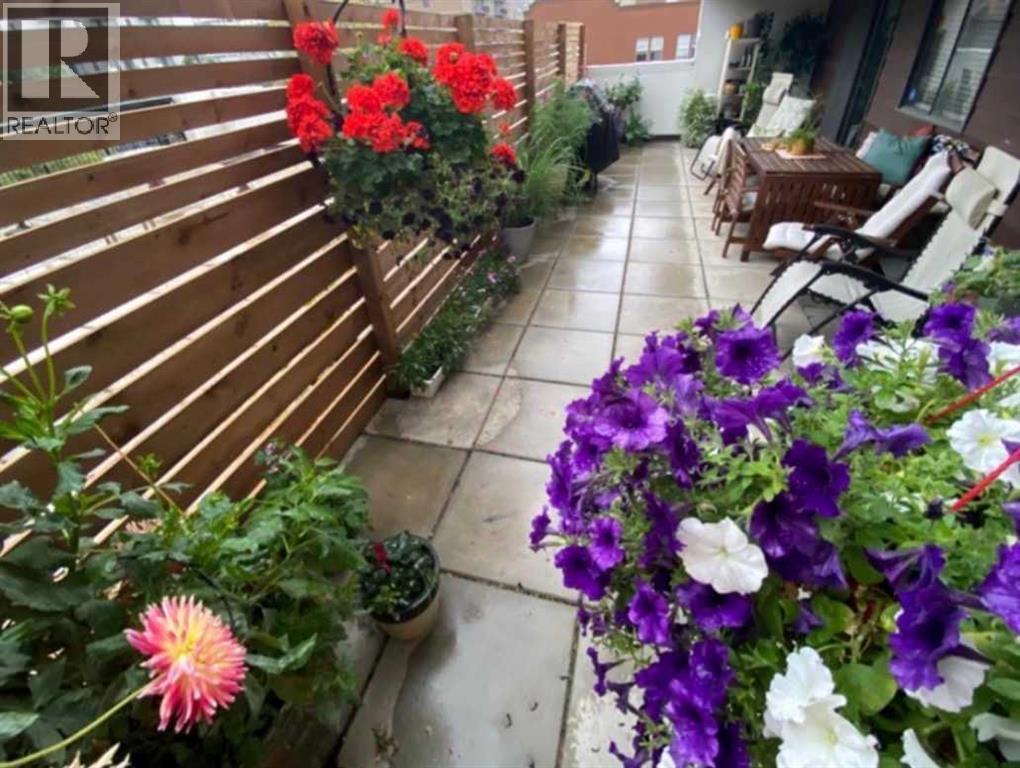 Apartment for Sale in 307, 735 12 Avenue SW|Calgary, Alberta T2R1J7 4