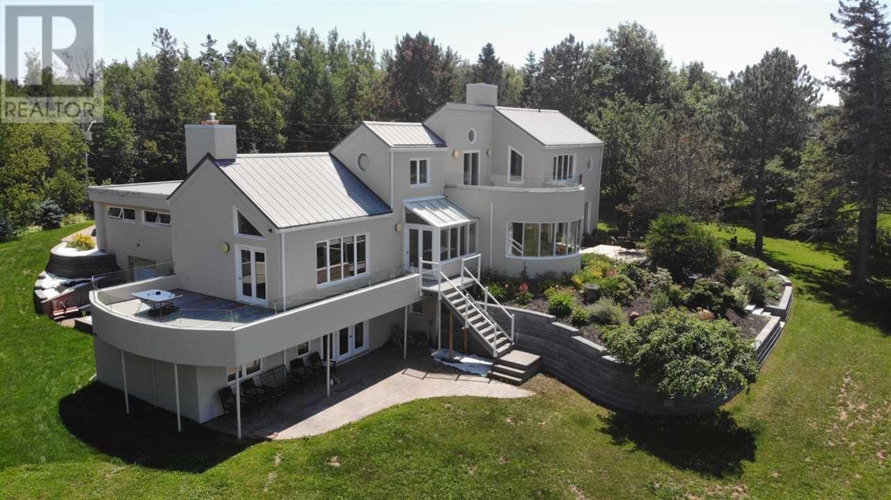 28 Battery Point Drive