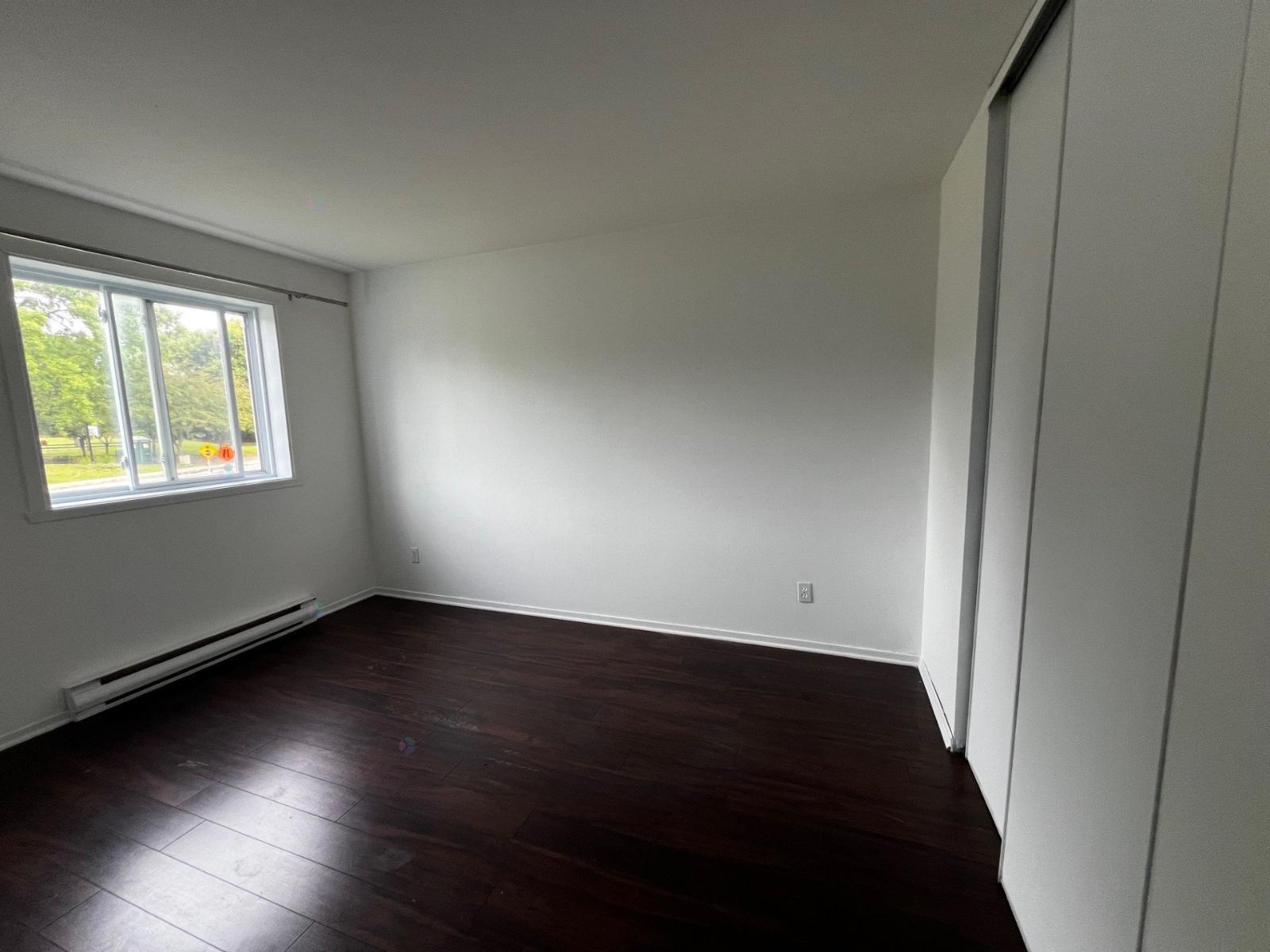 À louer : 115 Rue Beauséjour, #101, La Prairie, Québec J5R5T6 ...