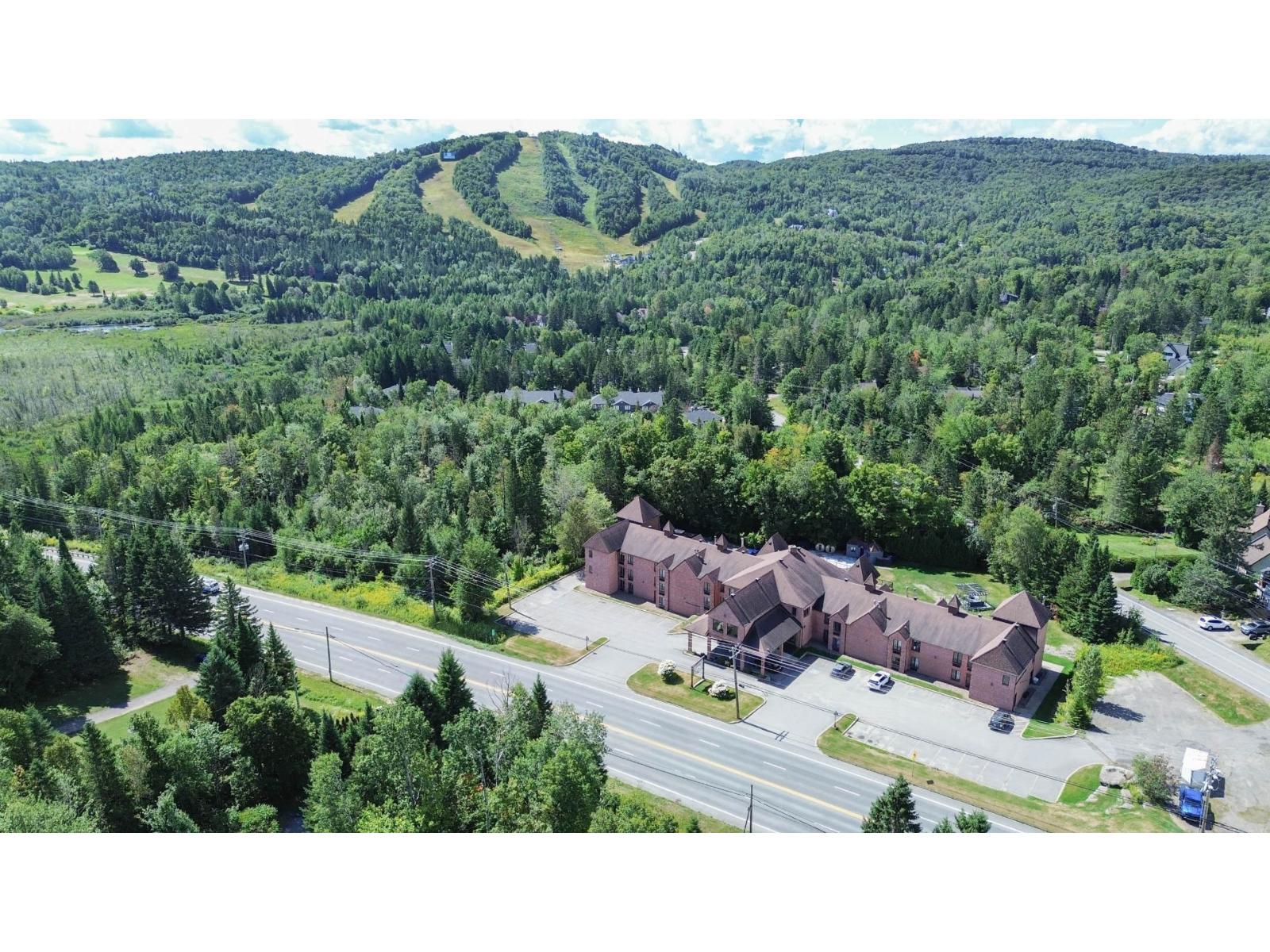 3080 Boul. de Ste-Adèle, #217, Sainte-Adèle, Quebec J8B2N7