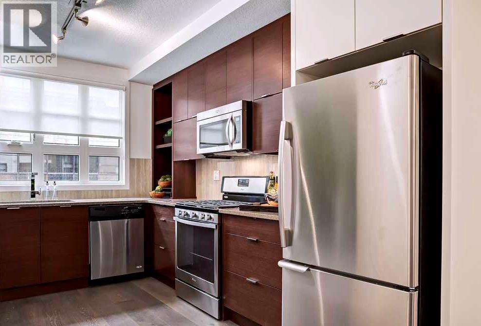 Row / Townhouse for Sale in 121, 1719 9A Street SW|Calgary, Alberta T2T6S3 3
