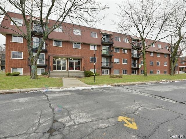 517 Rue Varennes, #206, Longueuil (Le Vieux-Longueuil), Quebec J4L4J1