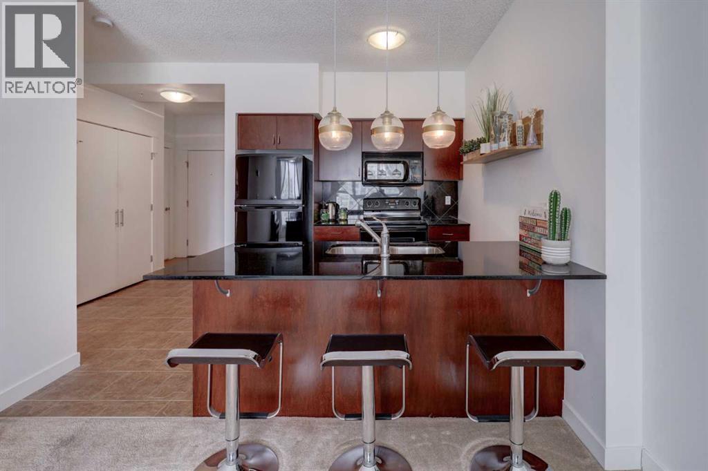 Apartment for Sale in 1303, 8880 Horton Road SW|Calgary, Alberta T2V2W3 3