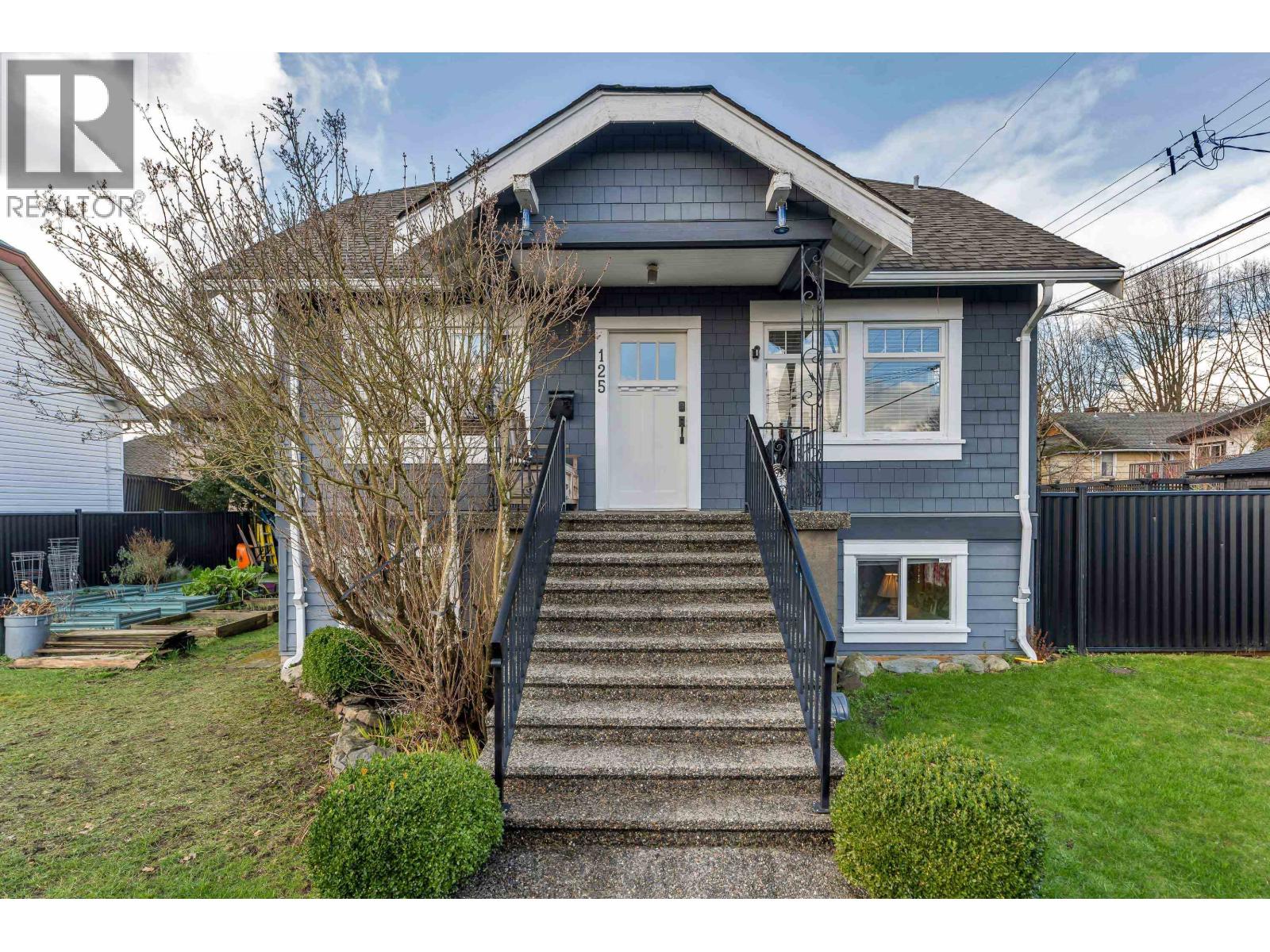 125 N GILMORE AVENUE|Burnaby, British Columbia V5C1V6