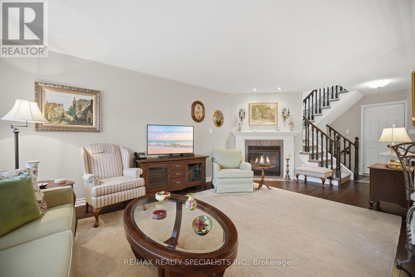 Row / Townhouse for Sale in 73 - 5480 GLEN ERIN DRIVE|Mississauga (Central Erin Mills), Ontario L5M5R3 4