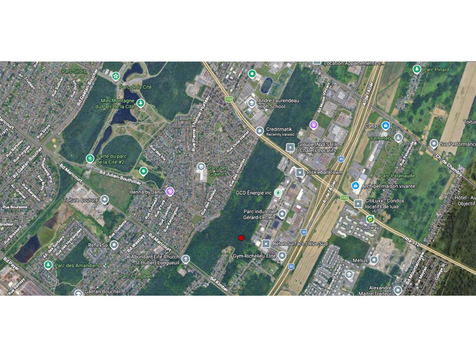 Rue Non Disponible-Unavailable, Longueuil (Saint-Hubert), Quebec J3Y8Y5